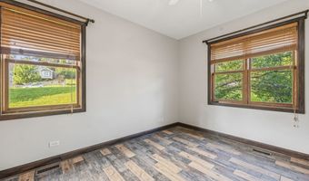 45 Burnette Dr, Antioch, IL 60002