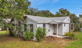 235 MCKEAN St, Auburndale, FL 33823