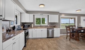 559 Rich Ln, Blackfoot, ID 83221