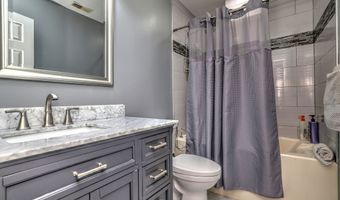 39 Lasky Rd, Beacon Falls, CT 06403