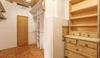 32 CIELO DORADO Dr, Anthony, NM 88021