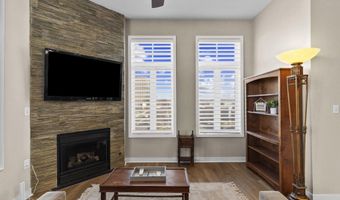 181 E REED Ave 411, Alexandria, VA 22305