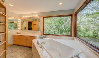 15511 Afton Hills Dr S, Afton, MN 55001