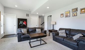 16029 Craig St, Basehor, KS 66007