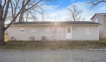 207 W Logan St, Attica, IN 47918