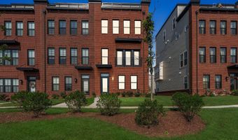 23162 HORSESHOE TRAIL Sq, Ashburn, VA 20148
