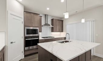 3822 194th Ln SE, Bothell, WA 98012