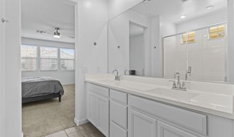 1092 E NEWLAND Dr, Chandler, AZ 85286
