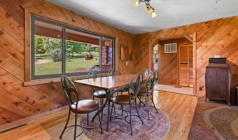 10463 Farm Road 1182, Aurora, MO 65605