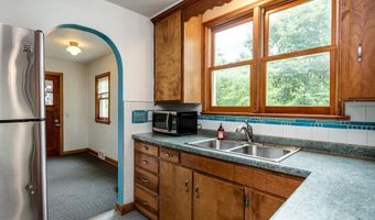 4234 Doncaster Dr, Madison, WI 53711