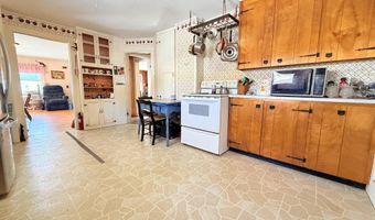 15 Hastings Ct, Charlestown, NH 03603