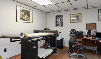 4 Chase Hill Rd, Hopkinton, RI 02804