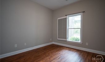 101 Falling Shoals Dr, Athens, GA 30605
