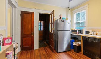 687 Myrtle Ave, Albany, NY 12208