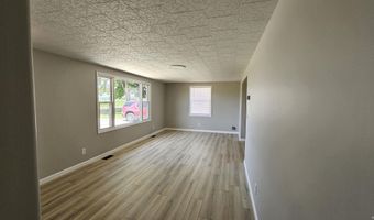 2110 N Indiana Ave, Auburn, IN 46706