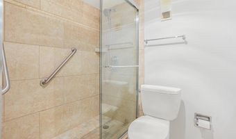 5904 MOUNT EAGLE Dr 718, Alexandria, VA 22303
