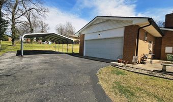 730 E 17th Street Pl, Baxter Springs, KS 66713