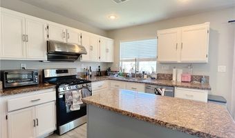 10023 Canyon Hills Ave, Las Vegas, NV 89148