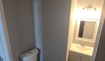 2428 W FRANKLIN St, Baltimore, MD 21223