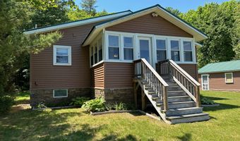 26 Tabert Ln, Belgrade, ME 04917