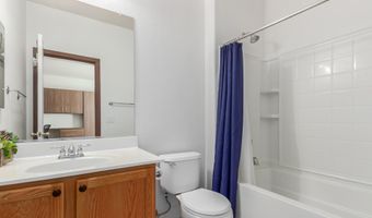 206 W HAWAII Dr, Casa Grande, AZ 85122