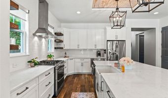 1330 W HARVARD St, Orlando, FL 32804