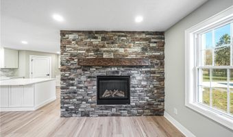 483 Townline Rd, Aurora, OH 44202