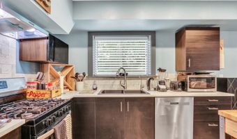 26689 W Pine St, Antioch, IL 60002