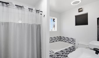 322 Cottonwood Dr, Elko, NV 89801