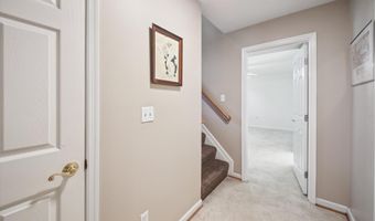 1247 HILLTOP Dr, Annapolis, MD 21409