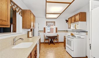 118 Allenhurst Rd, Amherst, NY 14226