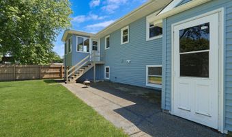 471 Linden Ln, Antioch, IL 60002