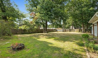 701 Shawnee Dr, Angola, IN 46703