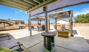 17993 Mondamon Rd, Apple Valley, CA 92307