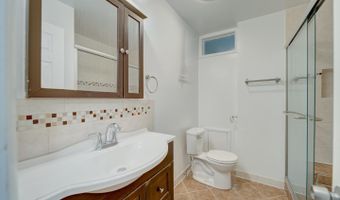 4837 RANDOLPH Dr, Annandale, VA 22003