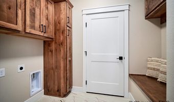 5710 MICA Blf, Cheyenne, WY 82009