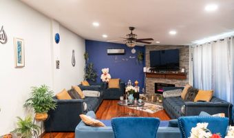 10767 Jamacha Blvd #203, Spring Valley, CA 91978