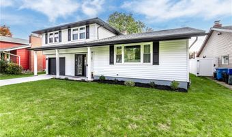 729 Edgewater Dr, Amherst, NY 14228