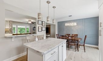 1031 Thomas Dr, Ashland, OH 44805