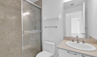 3131 NE 188th St 2-1005, Aventura, FL 33180