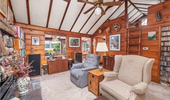 2100 Lakeside Dr, Alloway, NJ 07422
