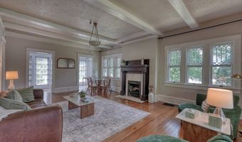 1194 Main St, Andrews, NC 28901