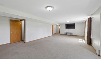 3020 SW Butternut Dr, Ankeny, IA 50023