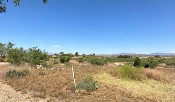 605 S Heathers Way, Cornville, AZ 86325