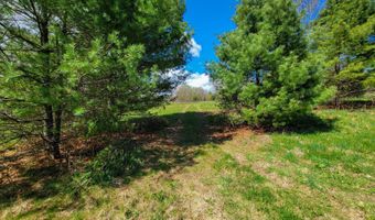 667 Cemetery St, Brookfield, VT 05036