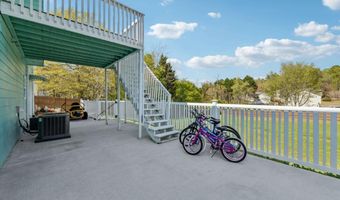 1549 Wynfield Dr, Auburn, GA 30011