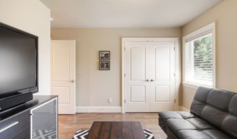 16909 SW MARCILE Ln, Beaverton, OR 97007