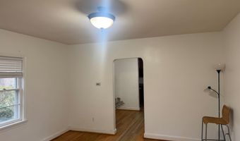 491 N LATHAM St N, Alexandria, VA 22304