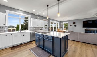 8805 NE 179TH St, Battle Ground, WA 98604