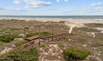 105 Island Quay Ct, Atlantic Beach, NC 28512